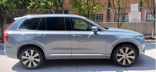 2022 Volvo XC90 T6 Inscription