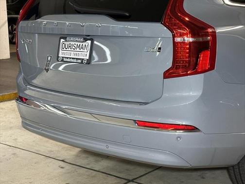 2025 Volvo XC90 B6 Ultra