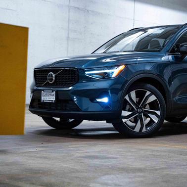 2026 Volvo XC40 B5 Ultra