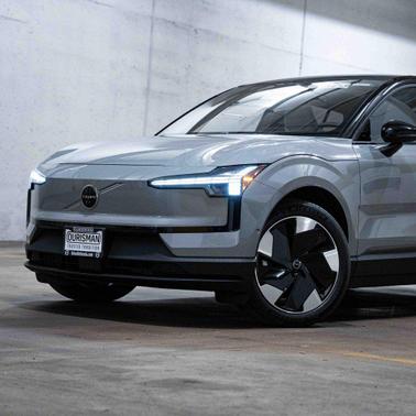 2026 Volvo EX30 Ultra Twin Motor Performance, Fully electric