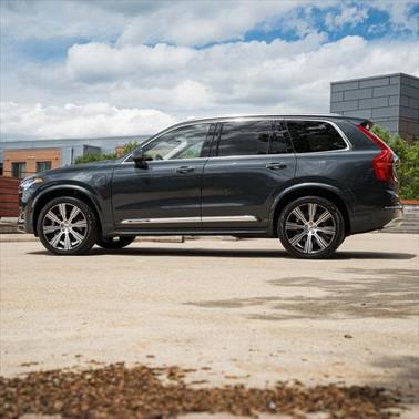 2022 Volvo XC90 Recharge Plug-In Hybrid T8 Inscription 6 Passenger