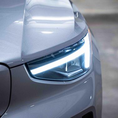 2026 Volvo EX40 Twin Motor Plus