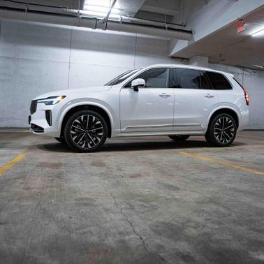 2026 Volvo XC90 B6 Ultra 7-Seater
