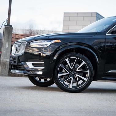 2024 Volvo XC90 B5 Plus Bright Theme