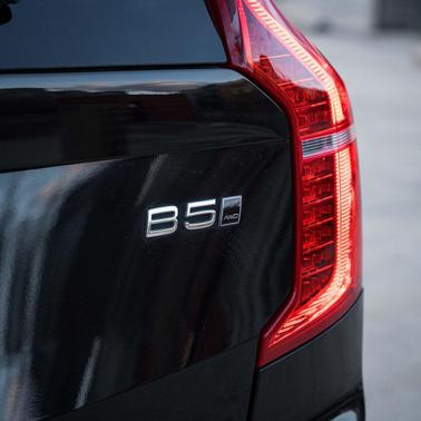 2024 Volvo XC90 B5 Plus Bright Theme