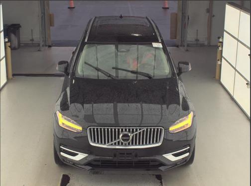 2024 Volvo XC90 B5 Plus Bright Theme
