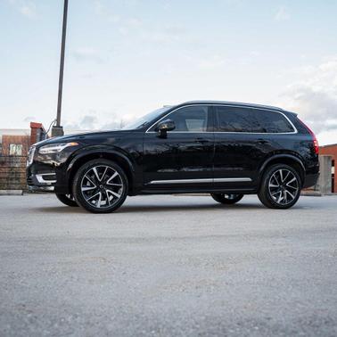 2024 Volvo XC90 B5 Plus Bright Theme