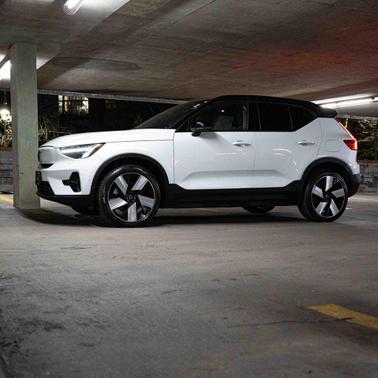 2023 Volvo XC40 Recharge Pure Electric Twin Plus