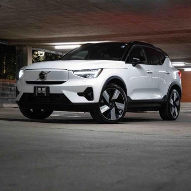 2023 Volvo XC40 Recharge Pure Electric Twin Plus