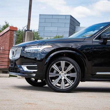 Onyx Black 2023 Volvo XC90 Ultimate
