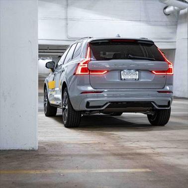 2025 Volvo XC60 Plus