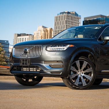 2024 Volvo XC90 Recharge Plug-In Hybrid T8 Ultimate Bright Theme 7-Seater