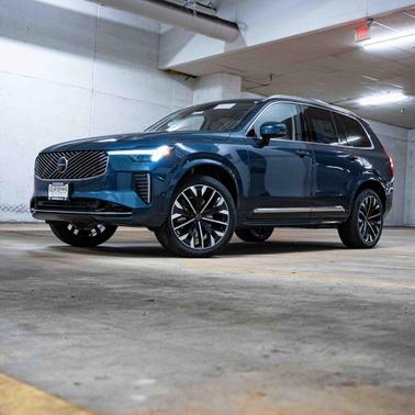 2026 Volvo XC90 B6 Ultra 7-Seater