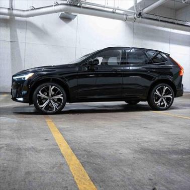 2025 Volvo XC60 B5 Ultra