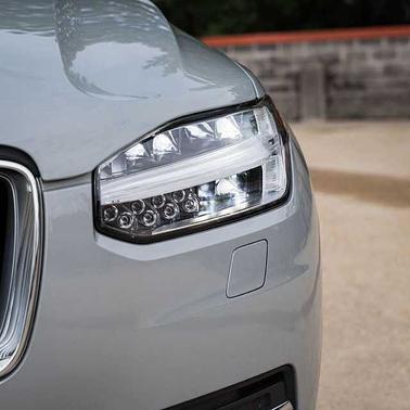 Gray Metallic 2025 Volvo XC90 Plug-In Hybrid T8 Plus
