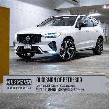2025 Volvo XC60 B5 Ultra