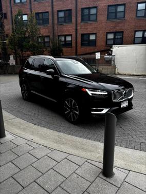 2024 Volvo XC90 B6 Plus Bright Theme 7-Seater