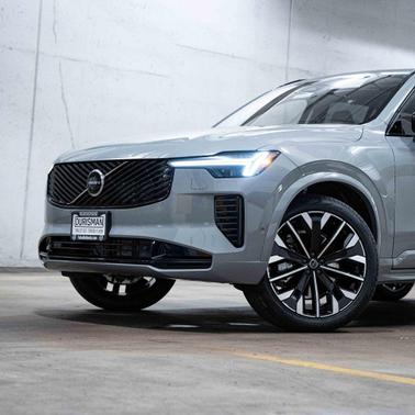 2026 Volvo XC90 B6 Ultra Dark Theme 7-Seater