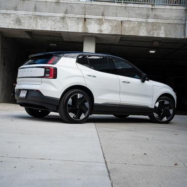 2025 Volvo EX30 Twin Motor Plus