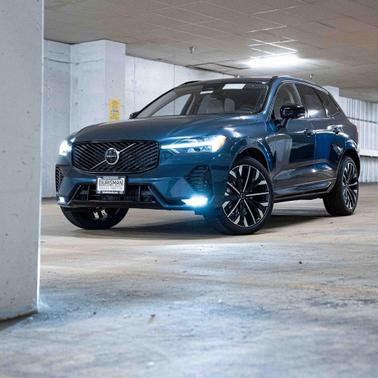 2026 Volvo XC60 B5 Ultra