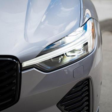 2026 Volvo XC60 B5 Plus