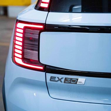 2026 Volvo EX30 Plus Twin Motor Performance, Fully electric