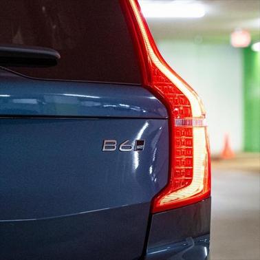 2025 Volvo XC90 Plus