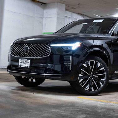 2026 Volvo XC90 Plug-In Hybrid T8 Plus 6-Seater