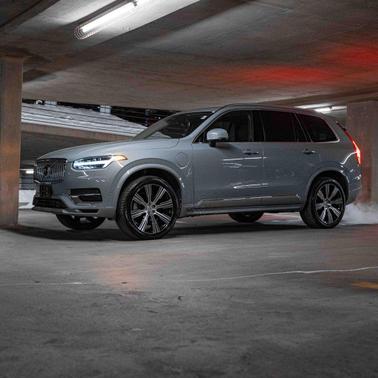 2025 Volvo XC90 Plug-In Hybrid T8 Plus 7-Seater