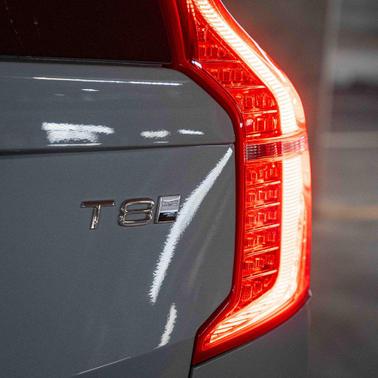2025 Volvo XC90 Plug-In Hybrid T8 Plus 7-Seater