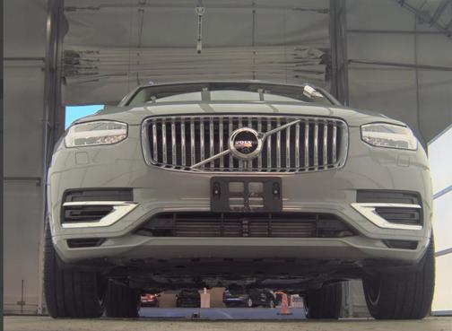 2025 Volvo XC90 Plug-In Hybrid T8 Plus 7-Seater