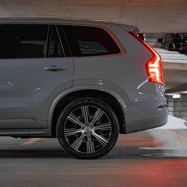 2025 Volvo XC90 Plug-In Hybrid T8 Plus 7-Seater