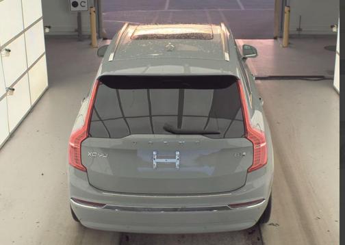 2025 Volvo XC90 Plug-In Hybrid T8 Plus 7-Seater