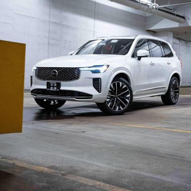 2026 Volvo XC90 B6 Plus 7-Seater