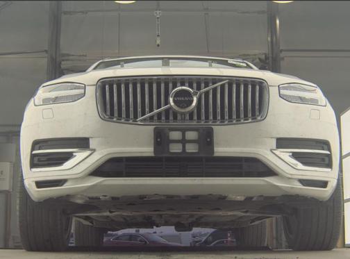 2023 Volvo XC90 Recharge Plug-In Hybrid T8 Plus 6-Seater