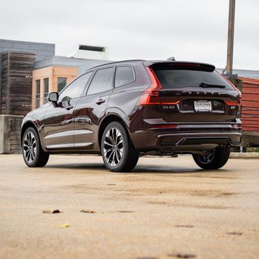2026 Volvo XC60 B5 Ultra