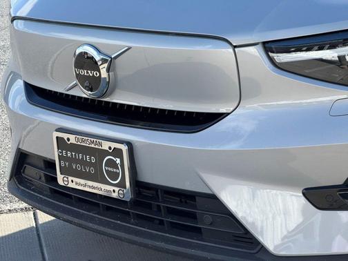 2023 Volvo XC40 Recharge Pure Electric Twin Ultimate