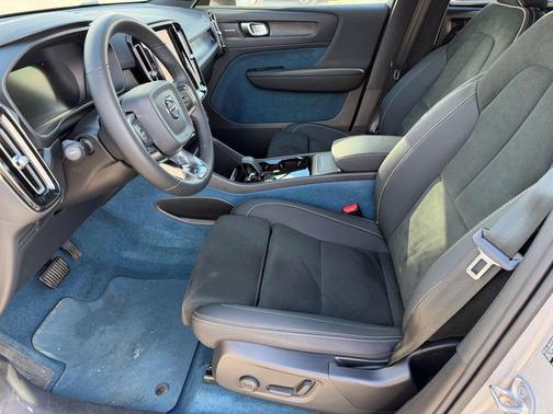 2023 Volvo XC40 Recharge Pure Electric Twin Ultimate