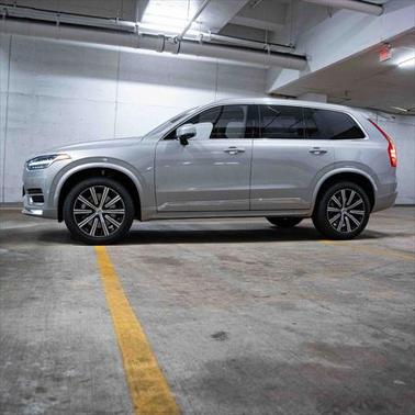 2025 Volvo XC90 B6 Plus 7-Seater