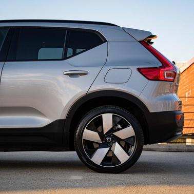 2023 Volvo XC40 Recharge Pure Electric Twin Ultimate