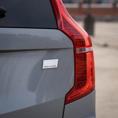 2024 Volvo XC90 Recharge Plug-In Hybrid T8 Plus Bright Theme 7-Seater