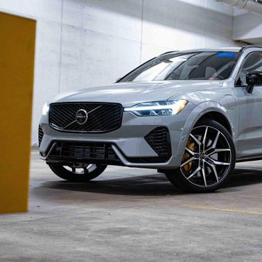 2026 Volvo XC60 Plug-In Hybrid T8 Polestar