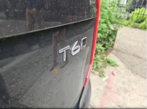 2022 Volvo XC90 T6 Momentum