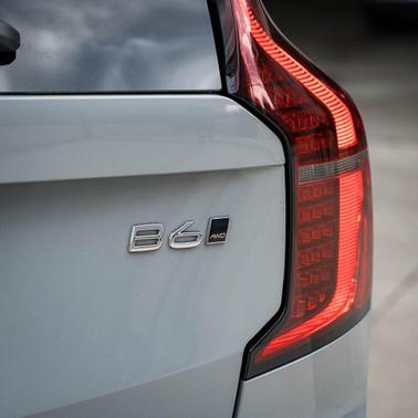 2026 Volvo XC90 B6 Ultra 7-Seater