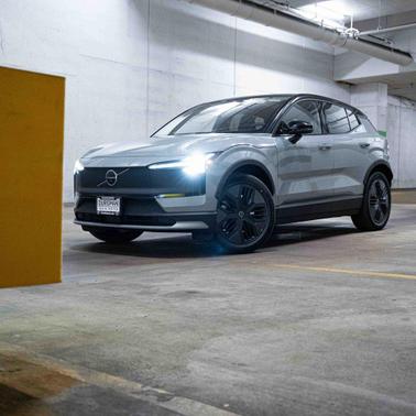 2026 Volvo EX30 Cross Country Ultra