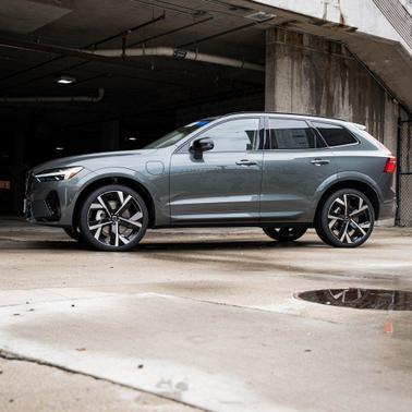 2026 Volvo XC60 Plug-In Hybrid T8 Ultra