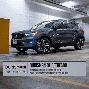 2026 Volvo XC40 B5 Ultra