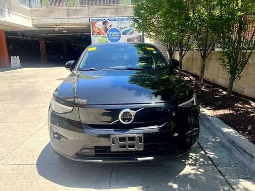 Black Stone 2023 Volvo C40 Recharge Pure Electric Ultimate