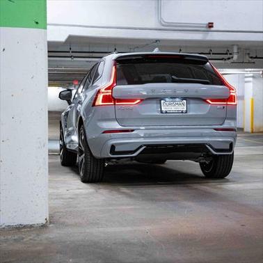 2025 Volvo XC60 B5 Ultra
