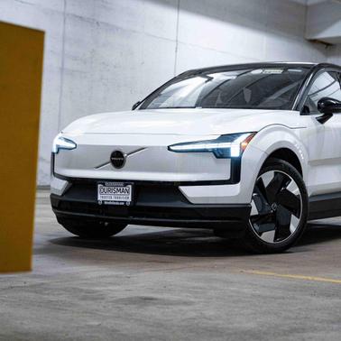 2026 Volvo EX30 Plus Twin Motor Performance, Fully electric